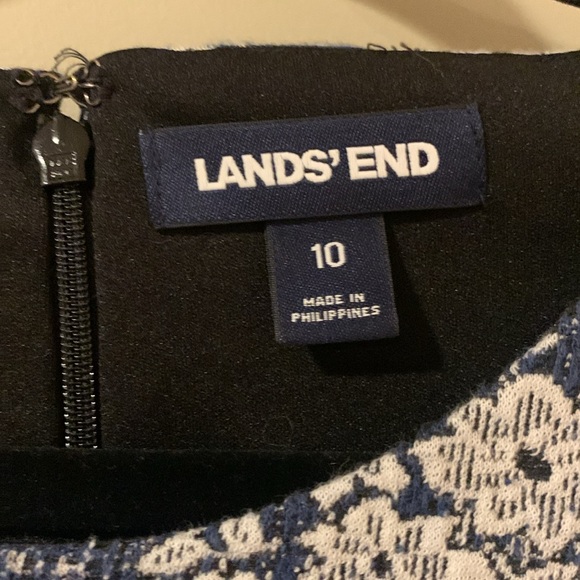 Lands’ End size 10 blue lace print dress. - Picture 2 of 4